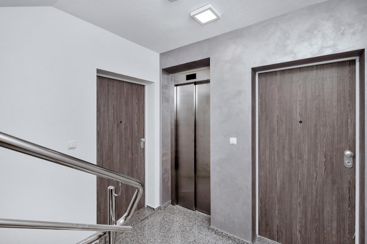 Luxury Apartment Macola Free Beach Parking Makarska Buitenkant foto