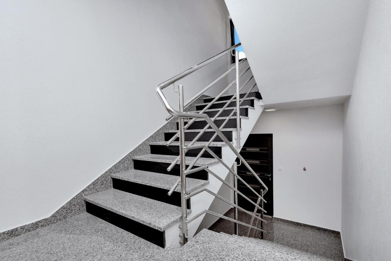 Luxury Apartment Macola Free Beach Parking Makarska Buitenkant foto
