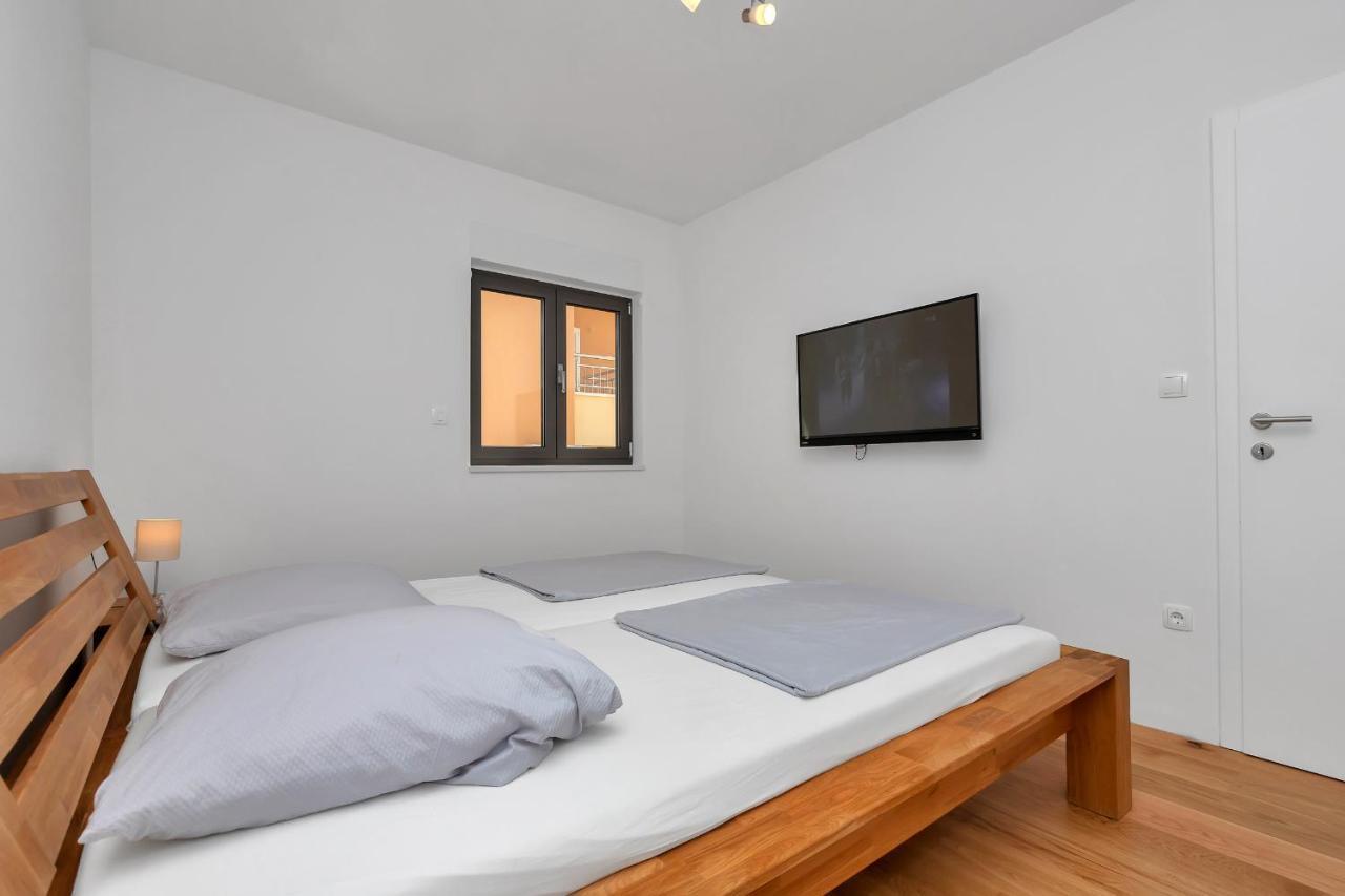 Luxury Apartment Macola Free Beach Parking Makarska Buitenkant foto
