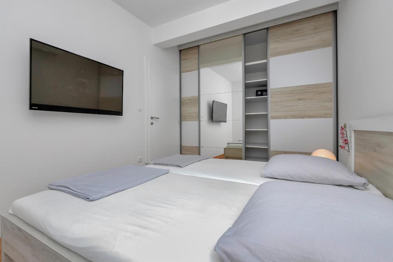 Luxury Apartment Macola Free Beach Parking Makarska Buitenkant foto