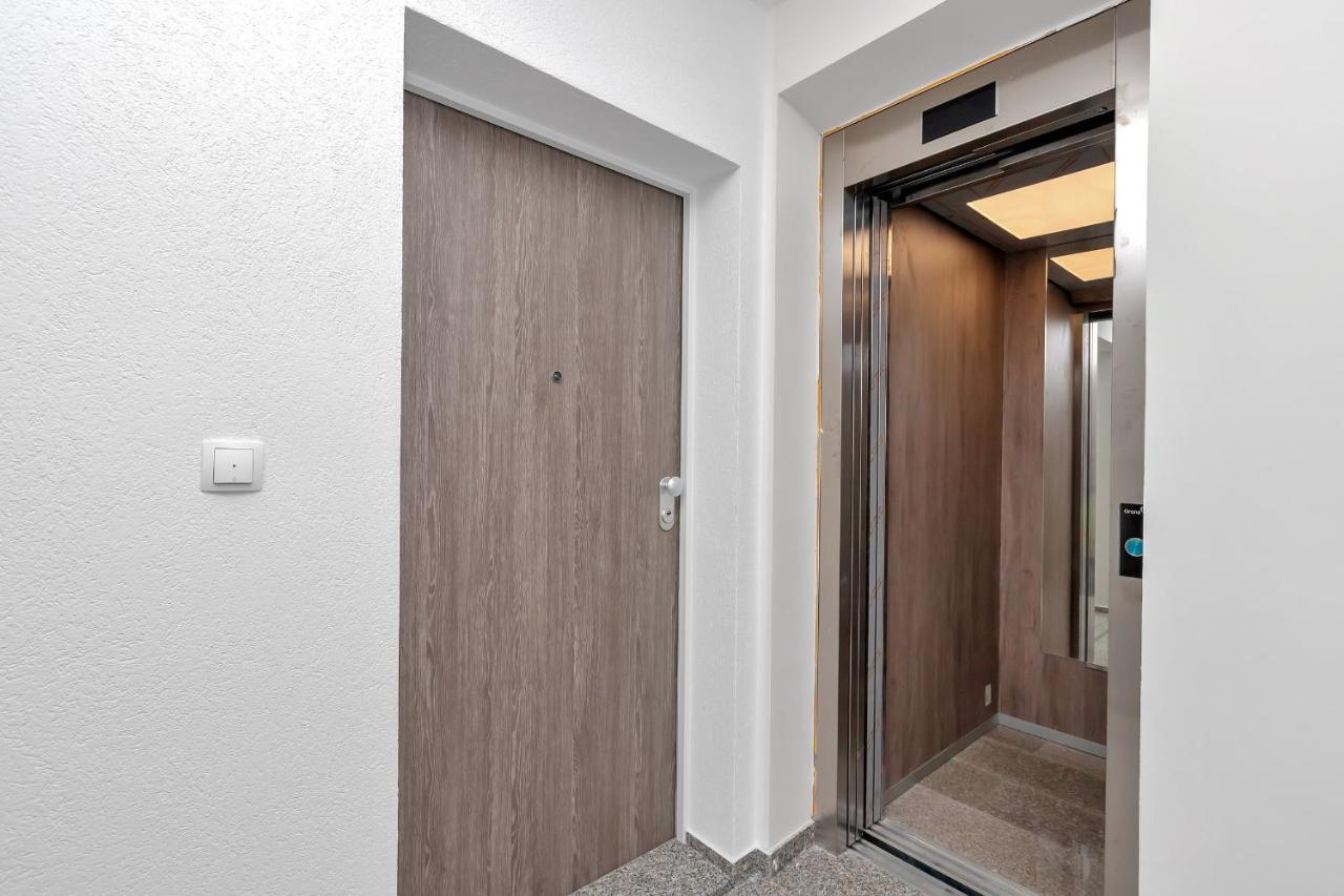 Luxury Apartment Macola Free Beach Parking Makarska Buitenkant foto
